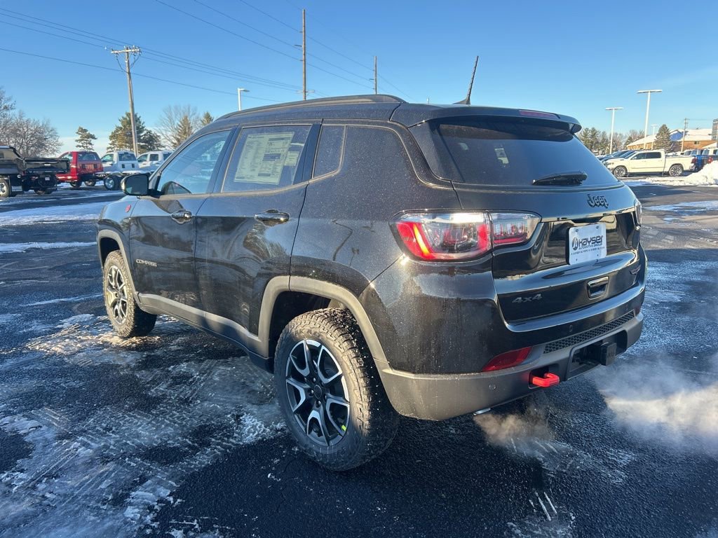 New 2026 Jeep Compass Trailhawk w/ Sun, Sound & Navigation Group image 5