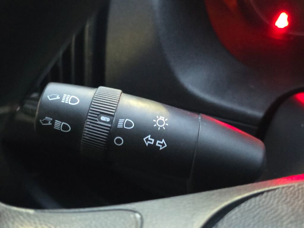 Used 2021 RAM ProMaster 1500 w/ Premium Appearance Group image 27