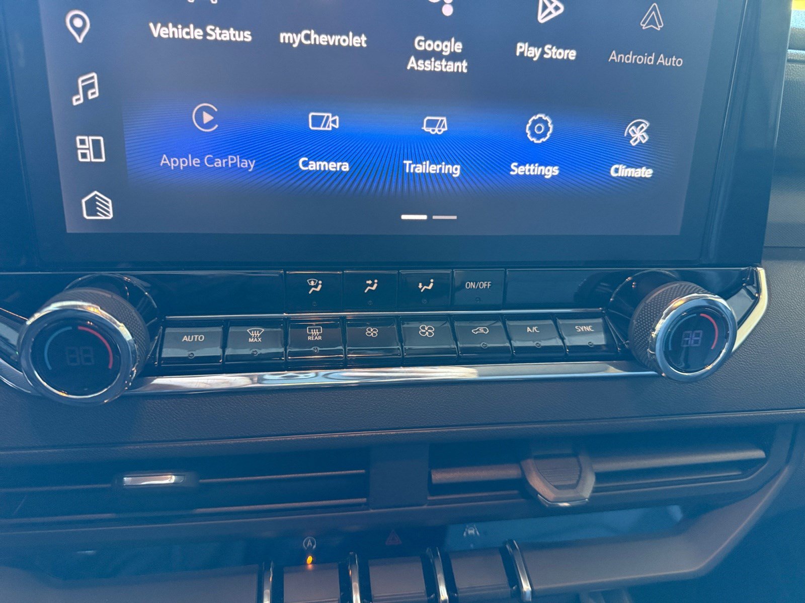 Used 2026 Chevrolet Colorado Trail Boss AWD/4WD image 28