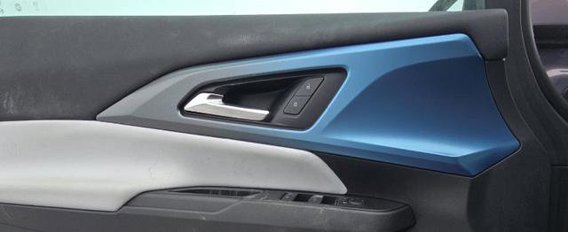 Used 2025 Chevrolet Equinox EV LT image 10