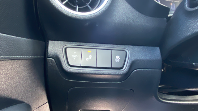 Used 2023 Kia Forte GT-Line w/ GT-Line Premium Package FWD image 17