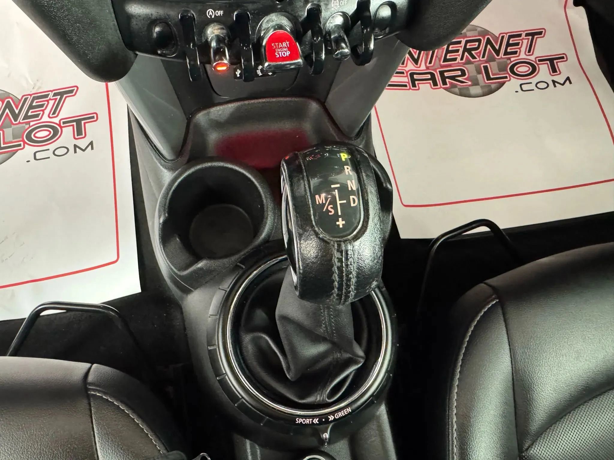 Used 2016 MINI Cooper 2-Door Hardtop image 18