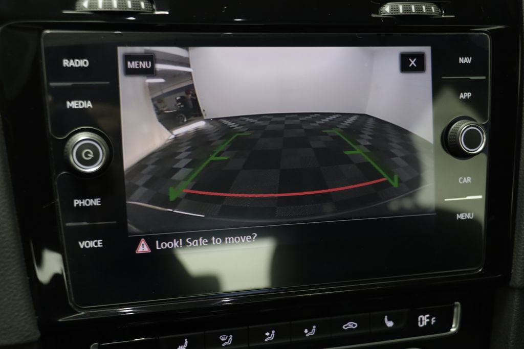 Used 2019 Volkswagen GTI Autobahn image 10