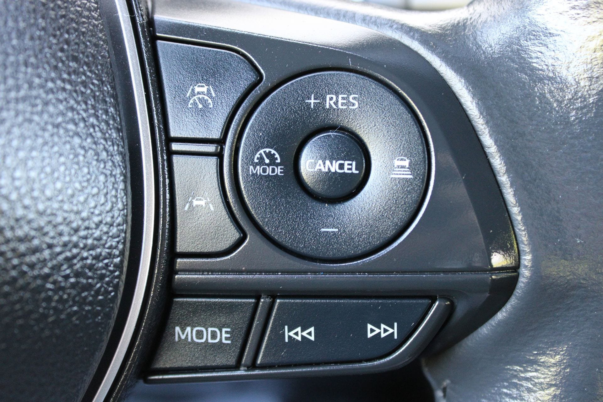 Used 2024 Toyota Corolla SE FWD image 27