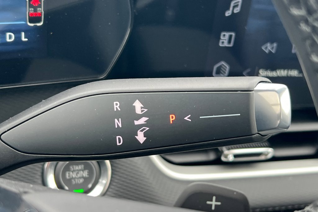 New 2026 Chevrolet Equinox LT w/ Convenience Package II image 19