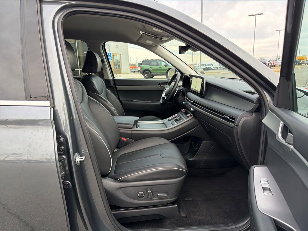 Used 2025 Hyundai Palisade SEL image 21