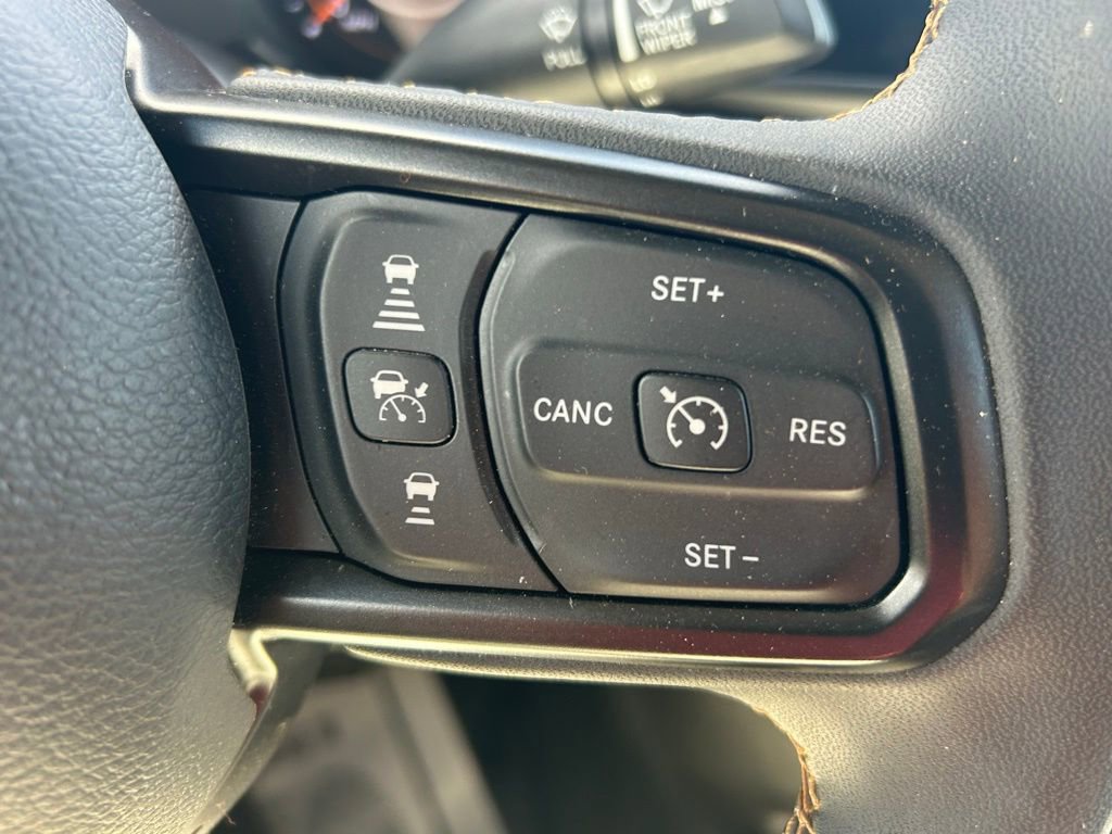 Used 2024 Jeep Gladiator Sport image 20