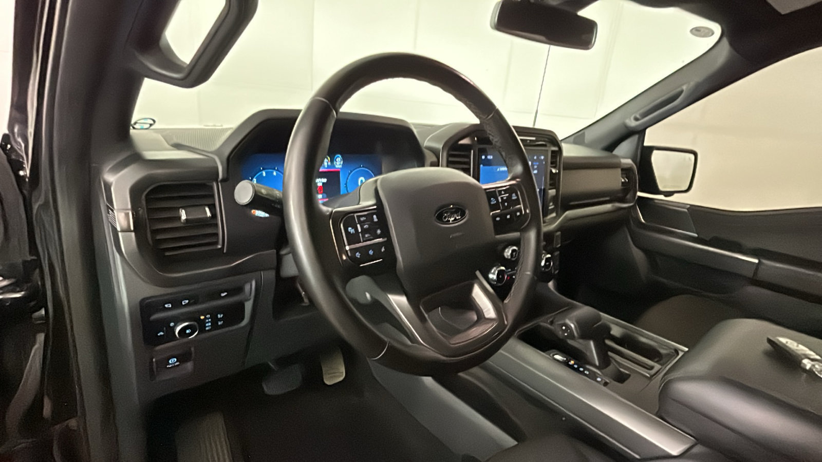 Used 2024 Ford F150 XLT w/ Equipment Group 302A MID AWD/4WD image 16