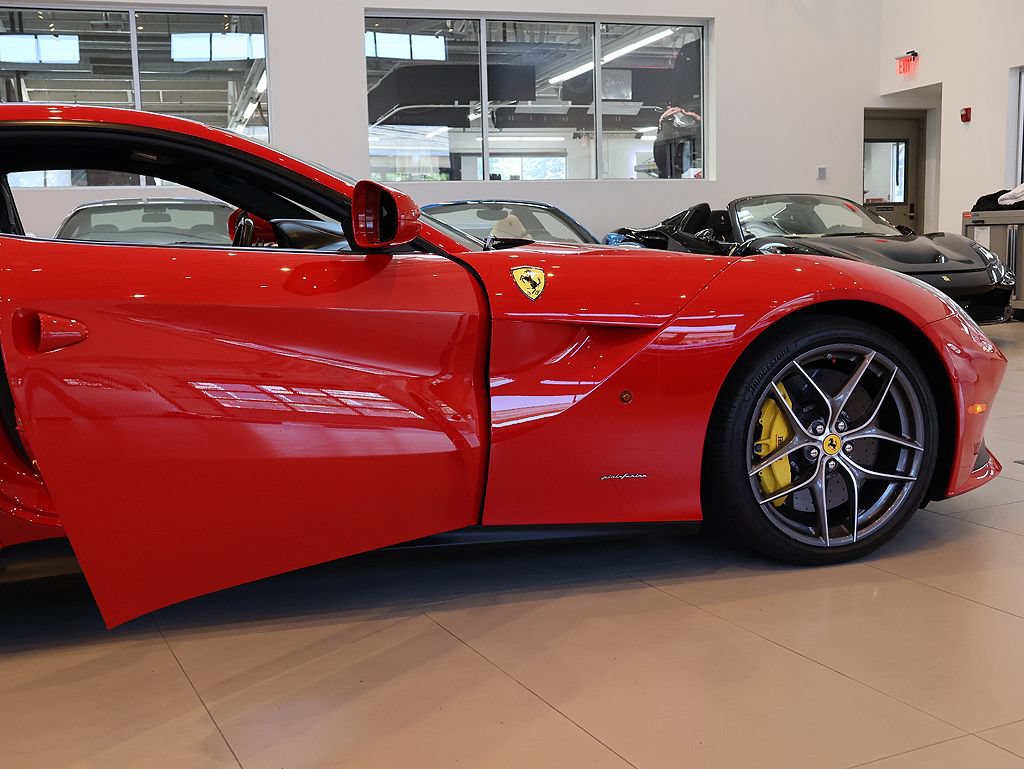 Certified 2014 Ferrari F12 Berlinetta RWD image 38