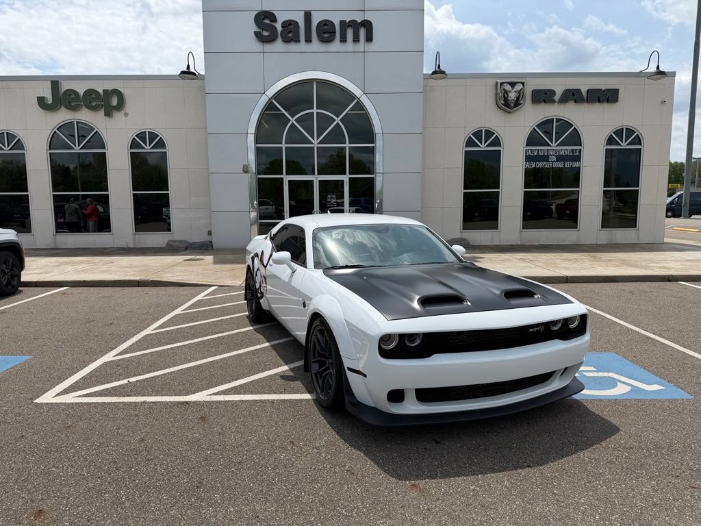 Used 2019 Dodge Challenger SRT Hellcat Redeye RWD image 2