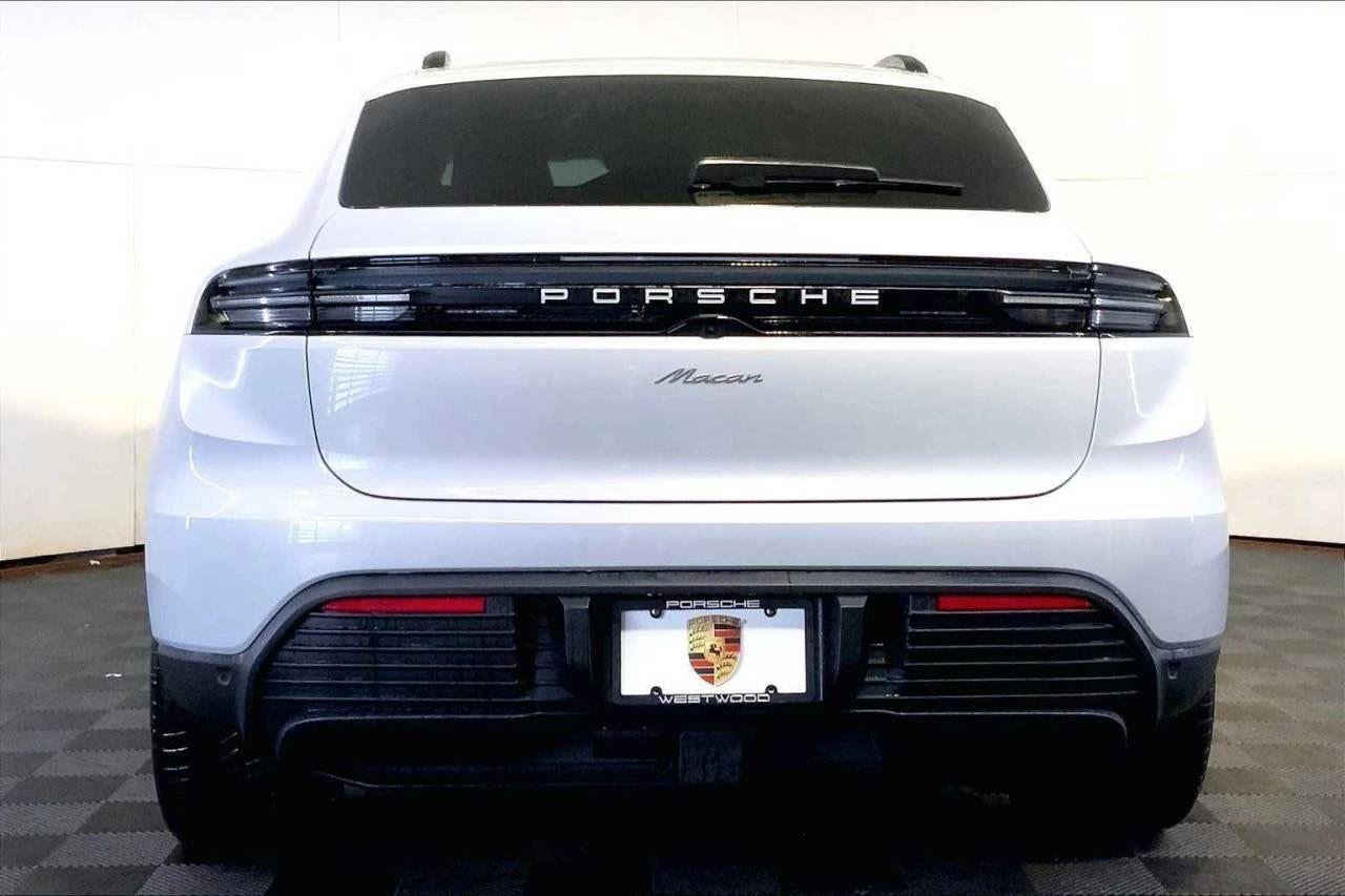 New 2025 Porsche Macan Electric image 72