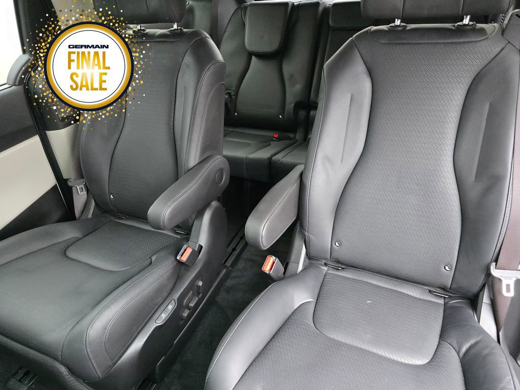 Certified 2022 Kia Carnival SX Prestige image 16