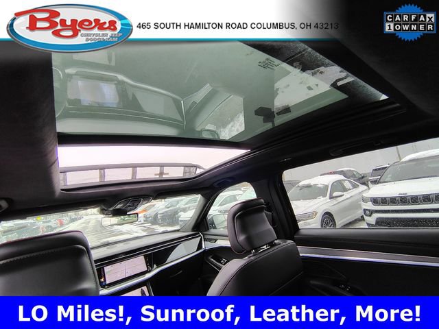 Used 2024 Jeep Wagoneer Launch Edition image 32