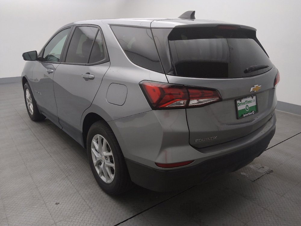 Used 2023 Chevrolet Equinox LS w/ LS Convenience Package image 5