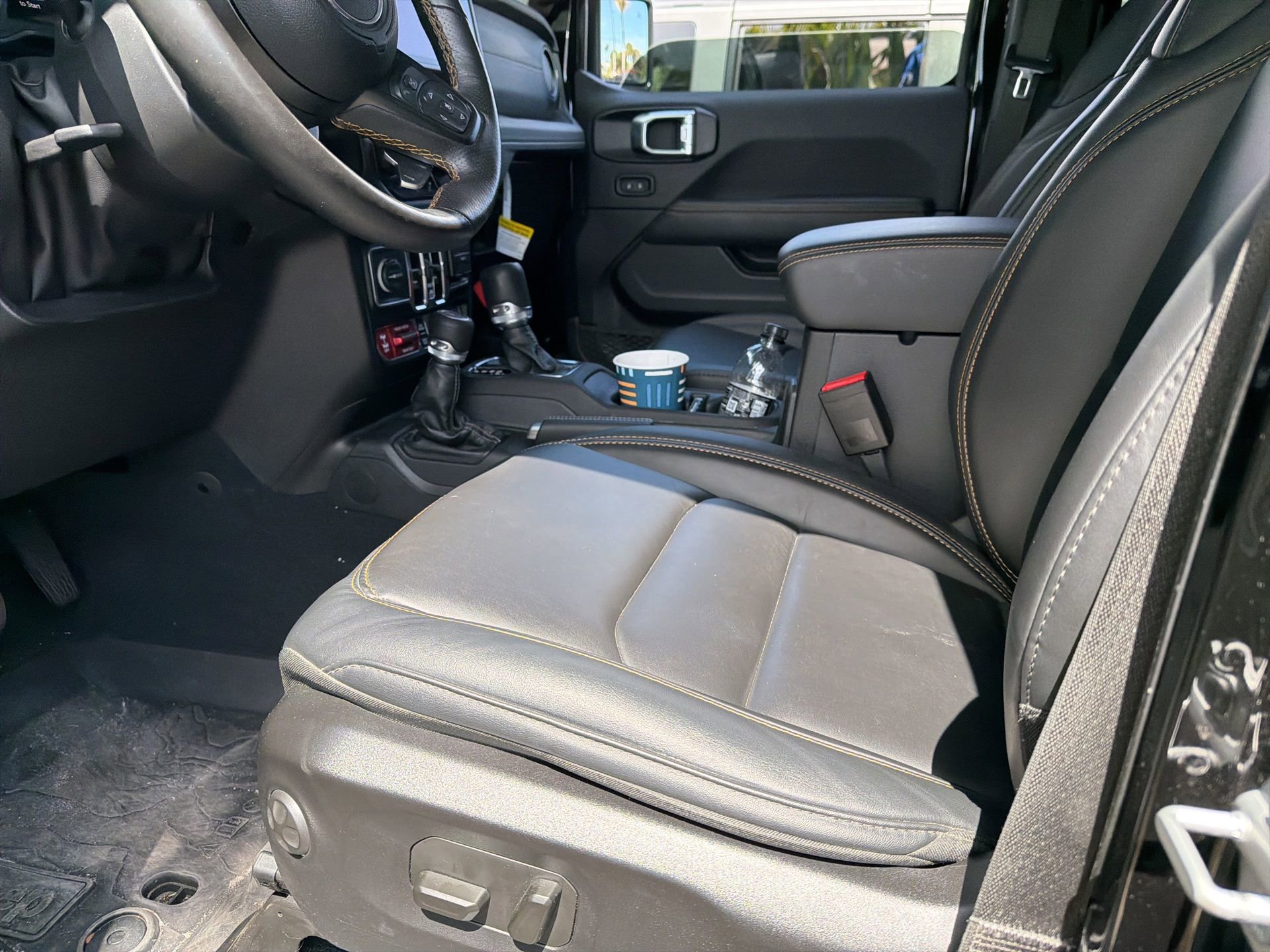 Used 2024 Jeep Wrangler Unlimited Rubicon 392 image 12