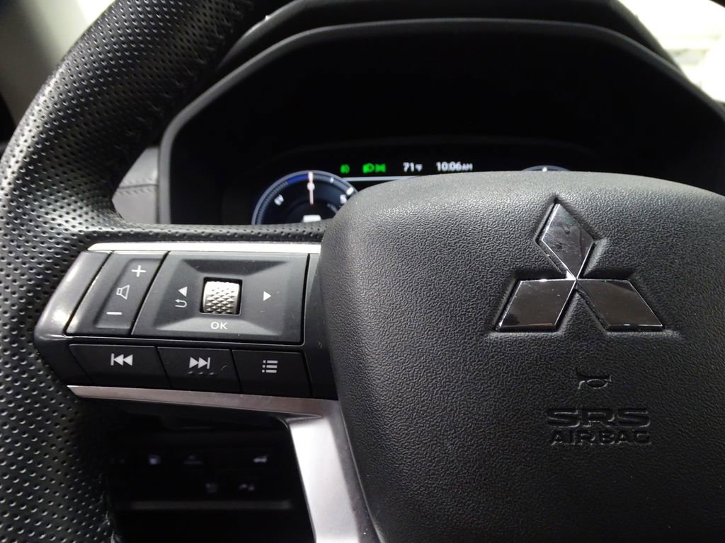Used 2023 Mitsubishi Outlander SEL image 26