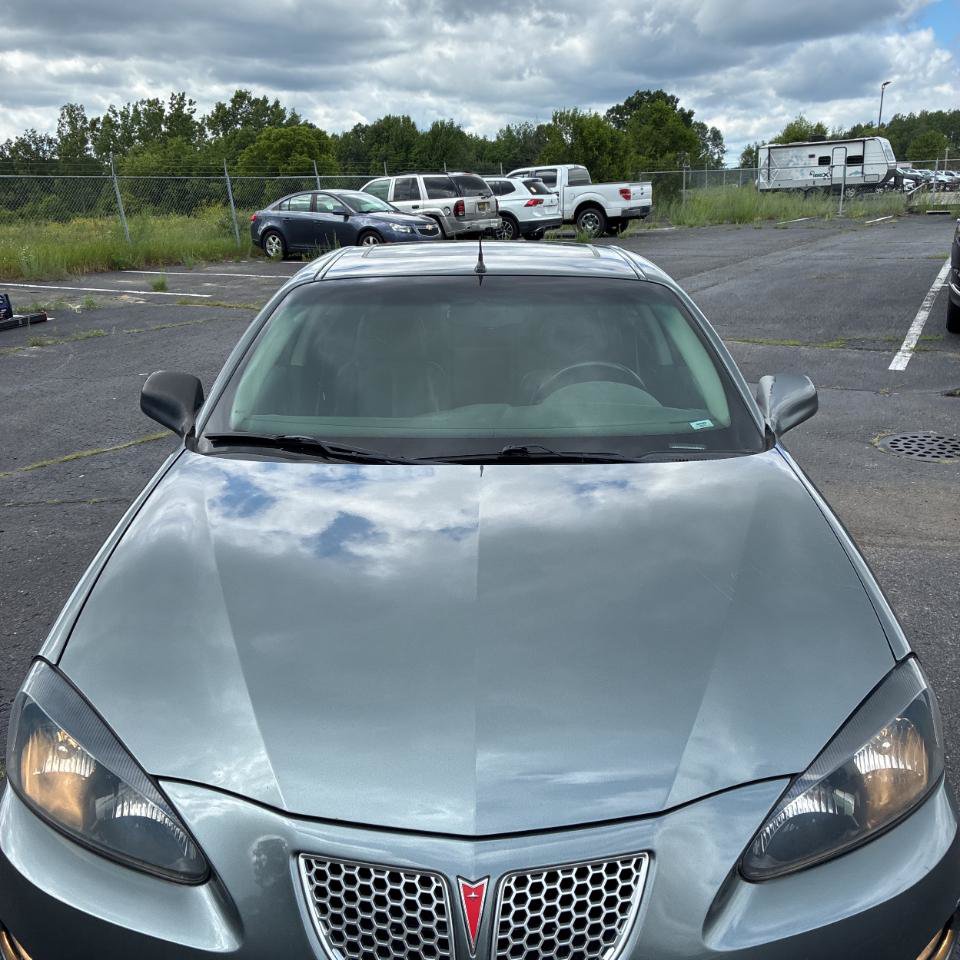 Used 2005 Pontiac Grand Prix GT w/ Leather Trim Package FWD image 13