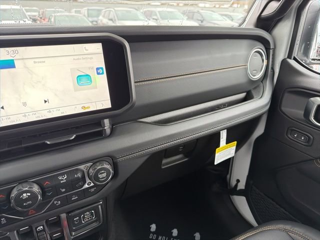 New 2026 Jeep Wrangler Sahara image 25