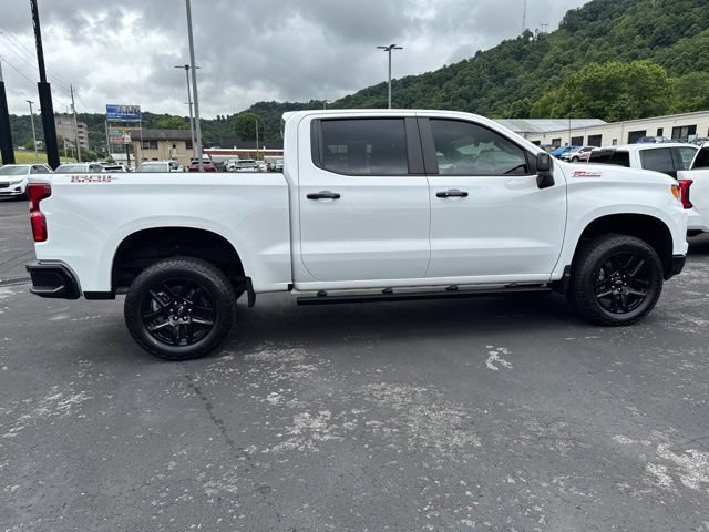 Used 2024 Chevrolet Silverado 1500 LT Trail Boss w/ Convenience Package II AWD/4WD image 8