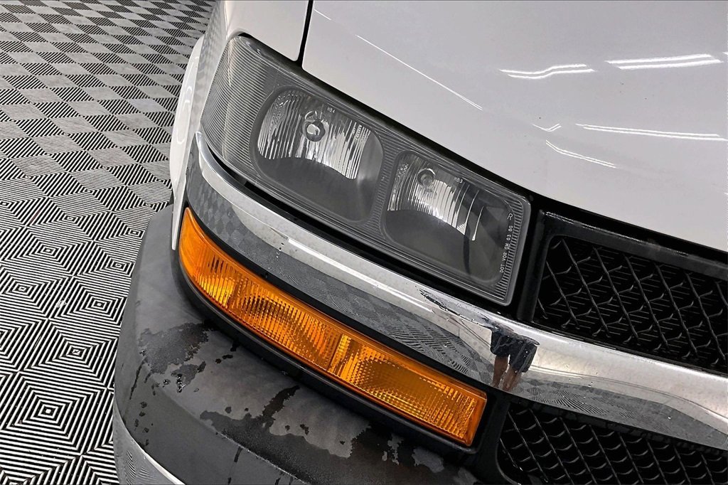 Used 2020 Chevrolet Express 2500 LT w/ LT Preferred Equipment Group image 25