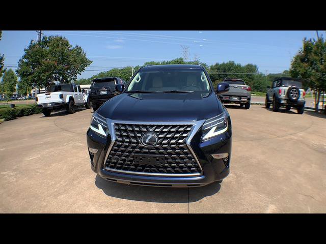 Used 2020 Lexus GX 460 Premium w/ Premium Package AWD/4WD image 3