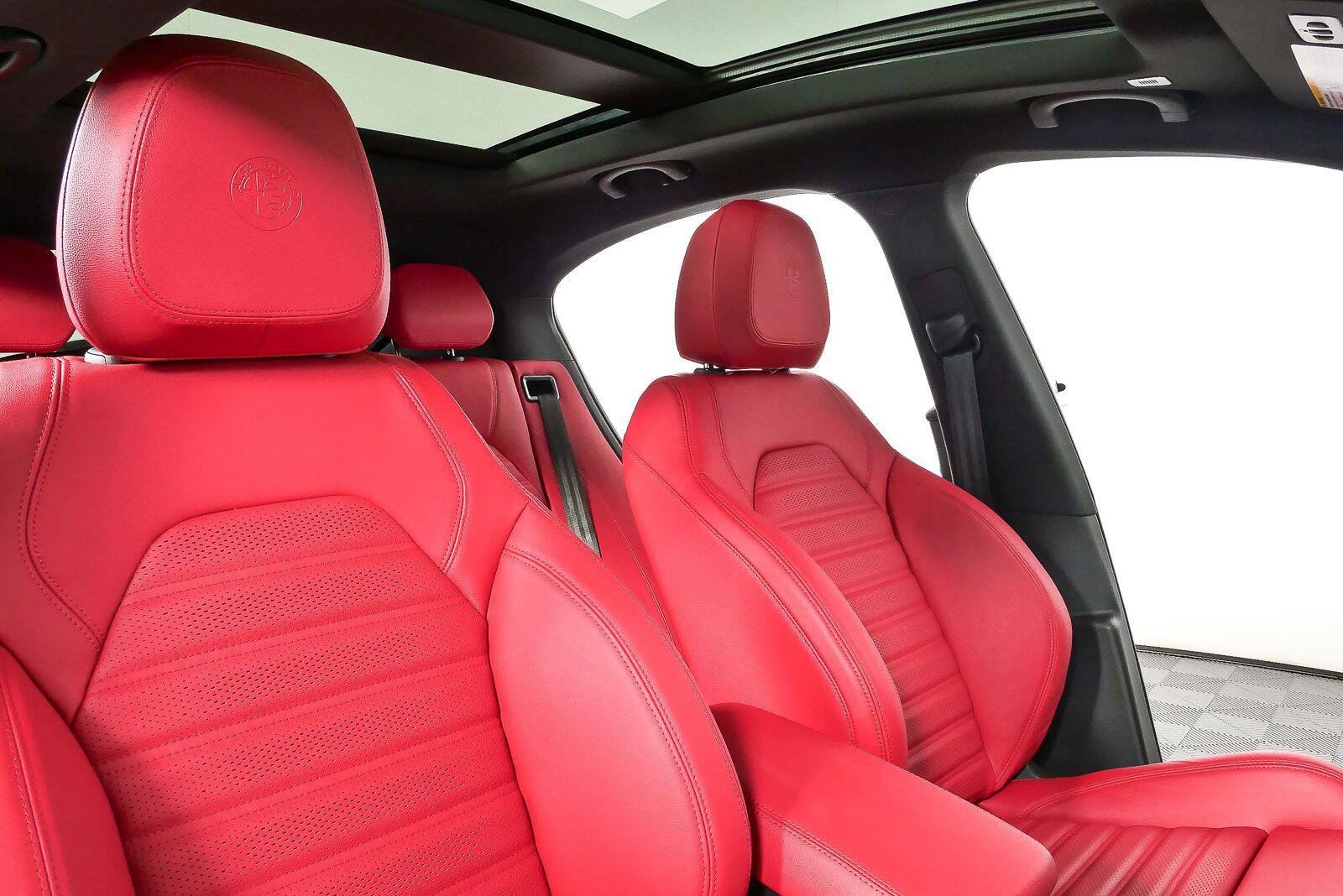 New 2026 Alfa Romeo Stelvio Sprint AWD/4WD image 23