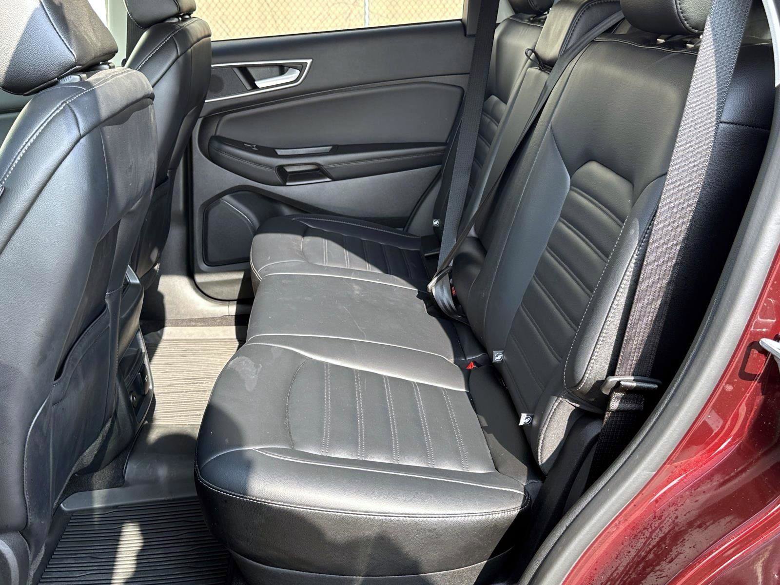 Used 2023 Ford Edge SEL w/ Convenience Package image 12