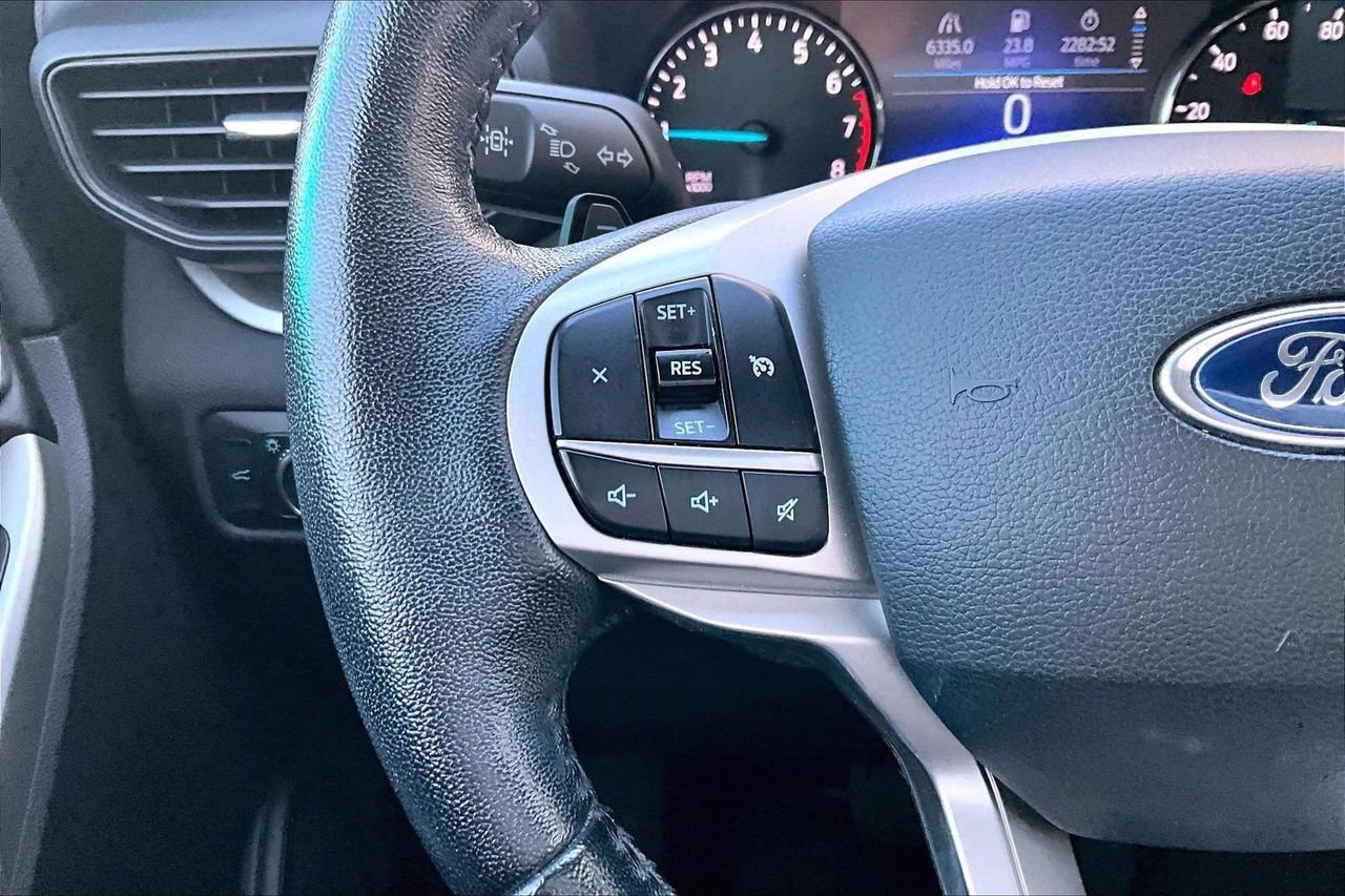 Used 2021 Ford Explorer XLT w/ Class III Trailer Tow Package image 28