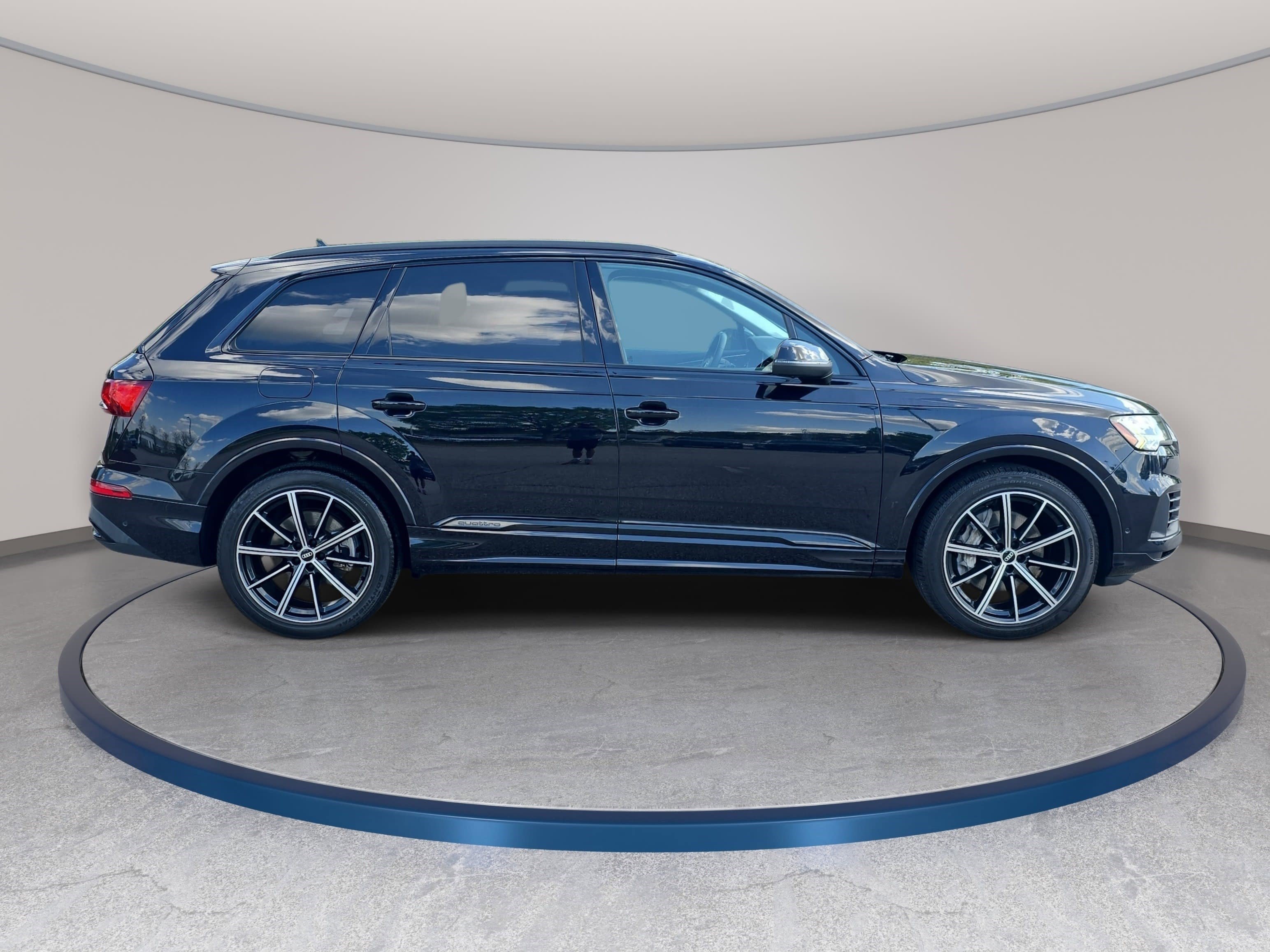 Used 2021 Audi Q7 3.0T Prestige image 4