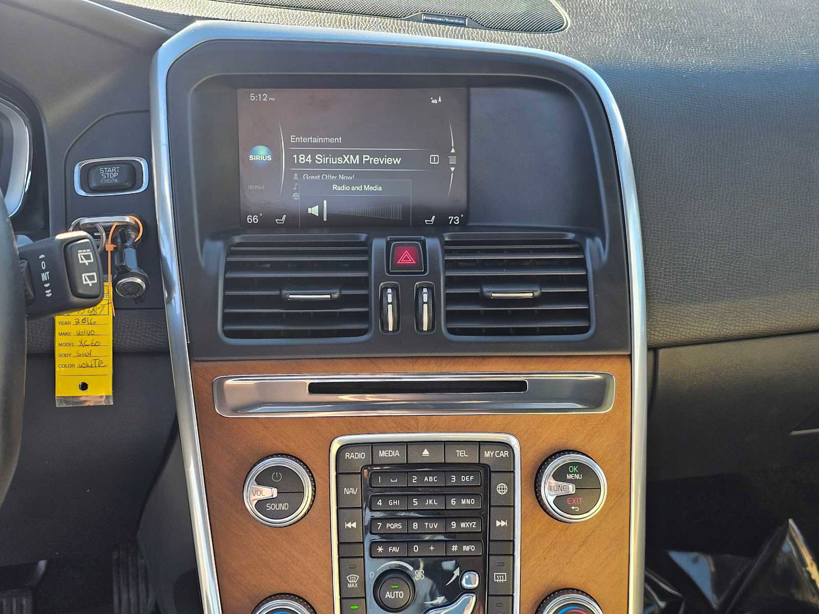 Used 2016 Volvo XC60 T6 Platinum w/ Climate Package image 22