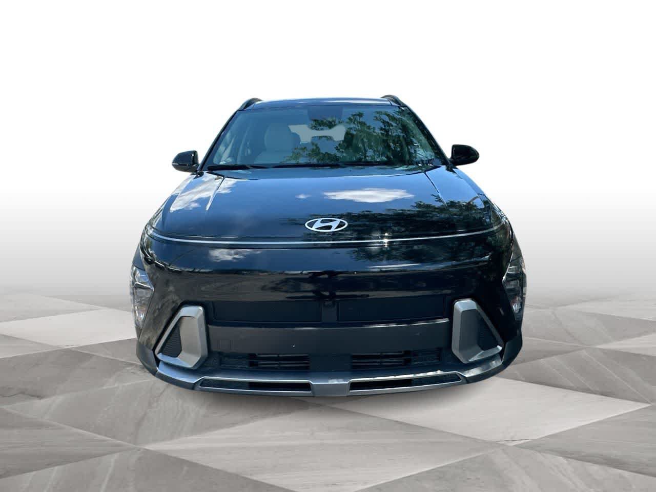 New 2026 Hyundai Kona Limited FWD image 3