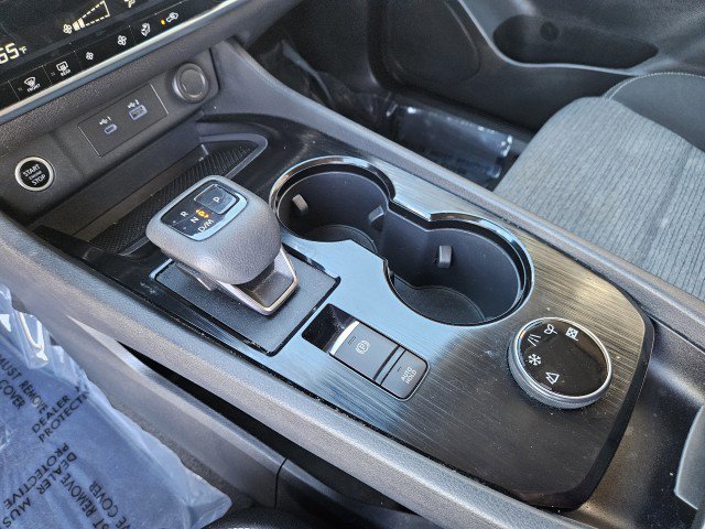 Used 2022 Nissan Rogue SV AWD/4WD image 20