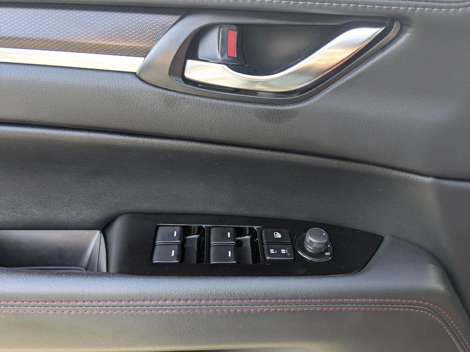 Used 2023 MAZDA CX-5 Carbon Edition image 40