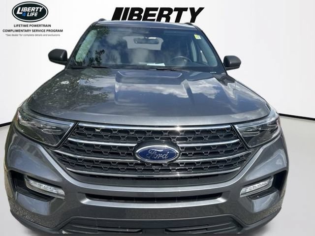Used 2023 Ford Explorer XLT w/ Equipment Group 202A AWD/4WD image 9