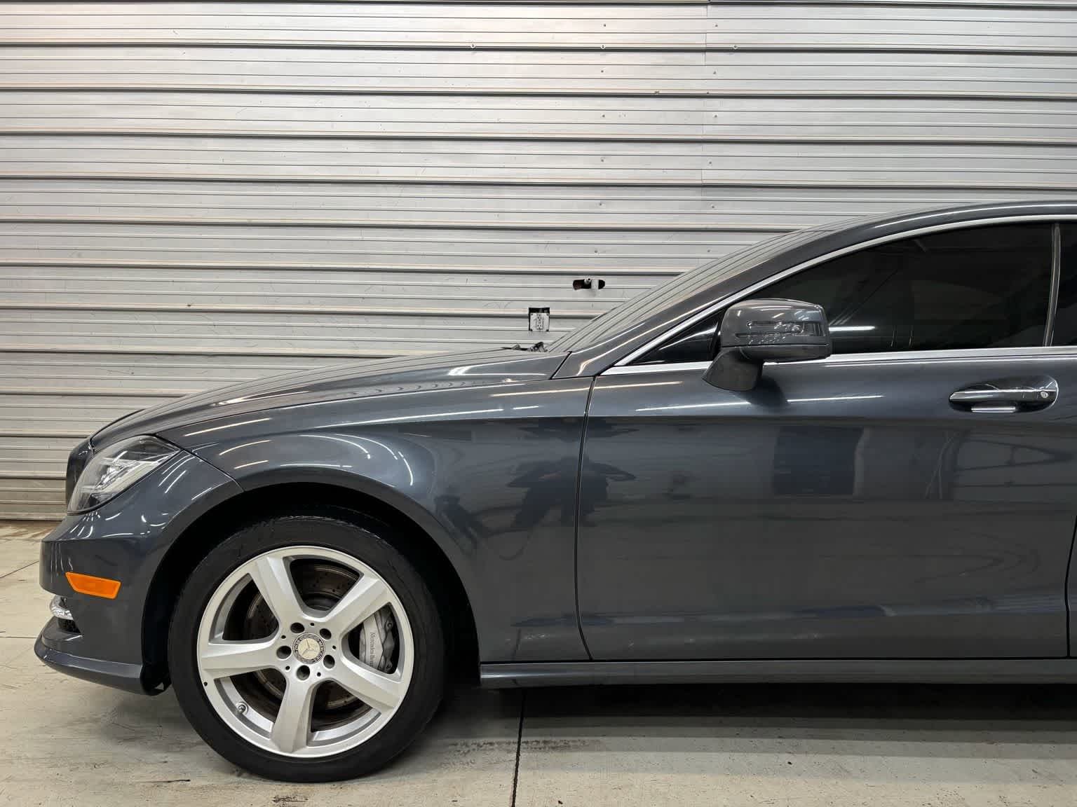 Used 2013 Mercedes-Benz CLS 550 4MATIC image 3