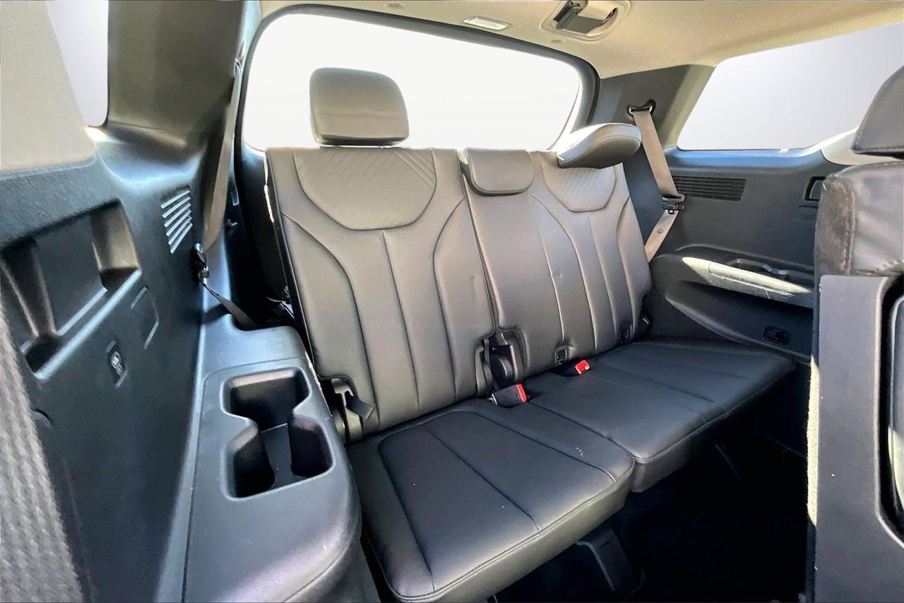 Used 2023 Hyundai Palisade SEL image 26