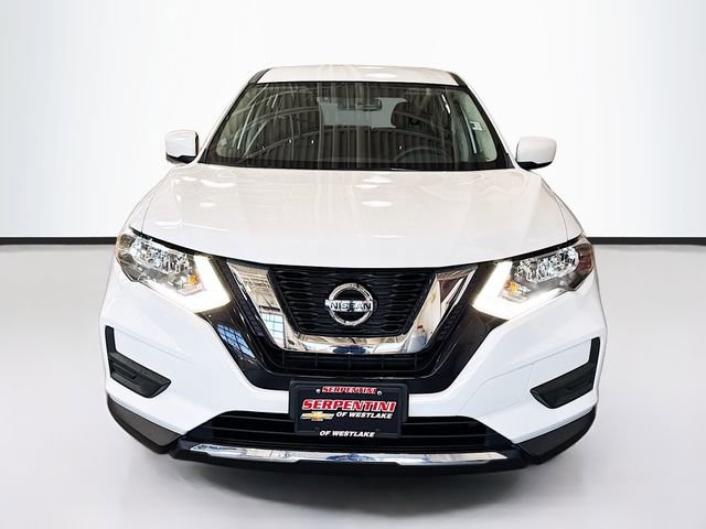 Used 2017 Nissan Rogue S image 4
