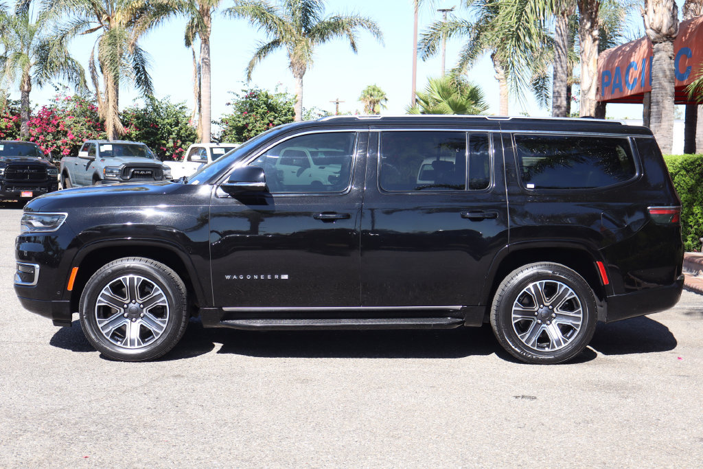 Used 2024 Jeep Wagoneer Series II RWD image 5