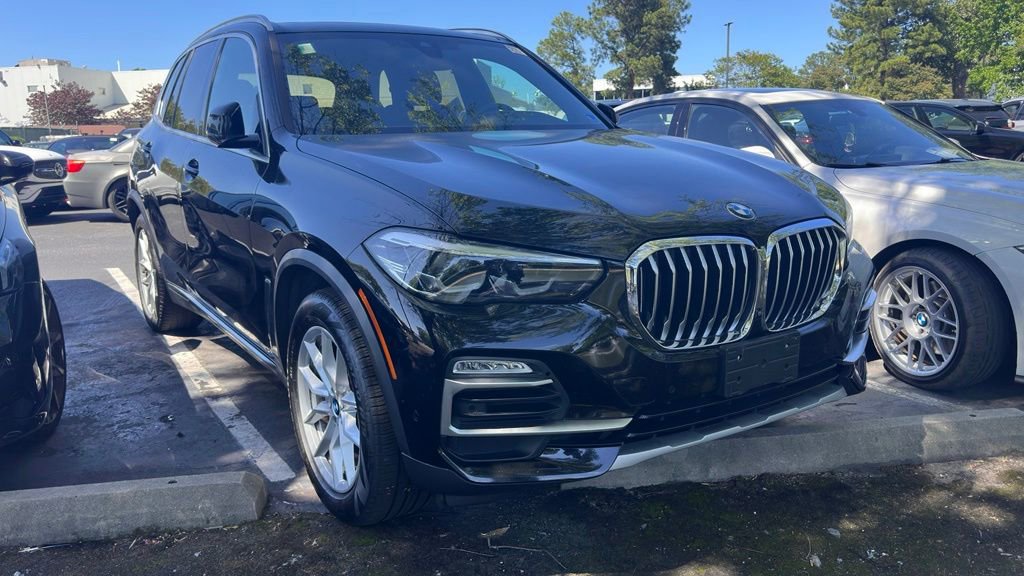 Used 2021 BMW X5 xDrive40i w/ Convenience Package AWD/4WD image 1