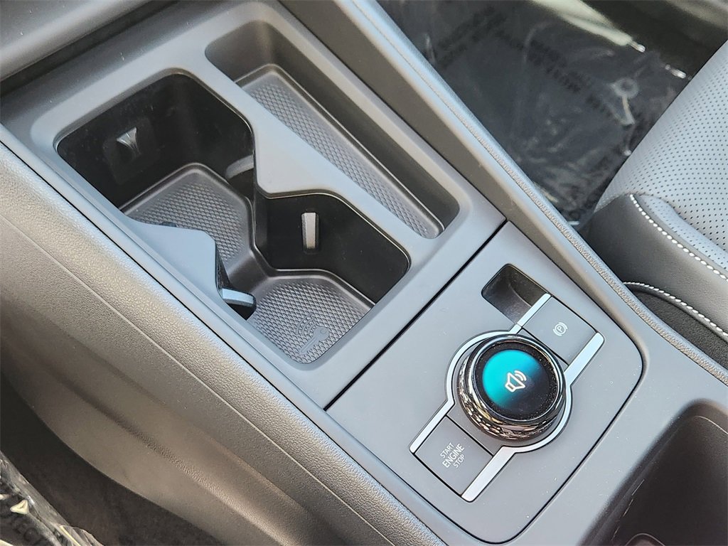 New 2025 Volkswagen Tiguan SE R-Line image 16