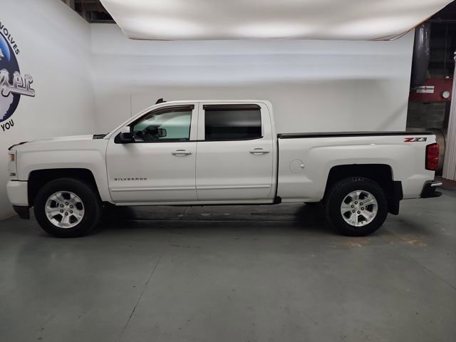 Used 2018 Chevrolet Silverado 1500 LT w/ All Star Edition image 5