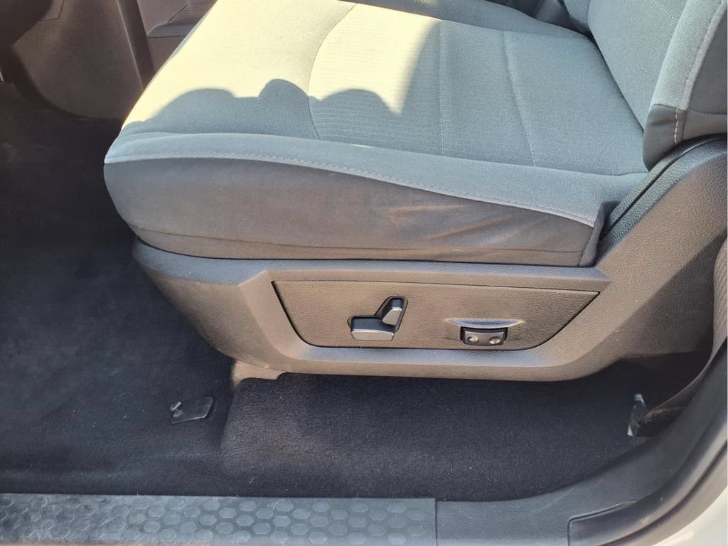 Used 2023 RAM 1500 Classic SLT w/ Trailer & Traction Group AWD/4WD image 21