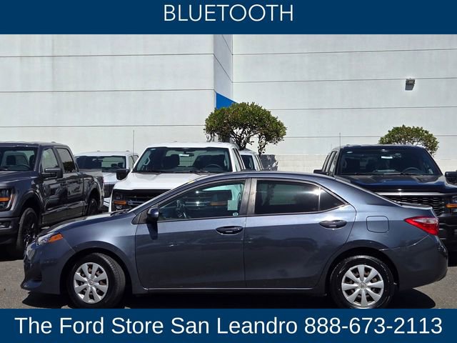 Used 2017 Toyota Corolla LE image 5