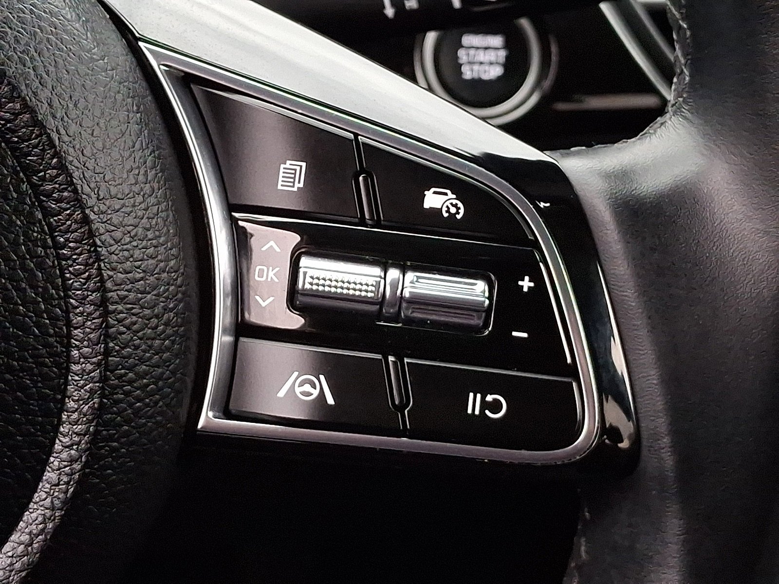 Used 2024 Kia Seltos S image 22