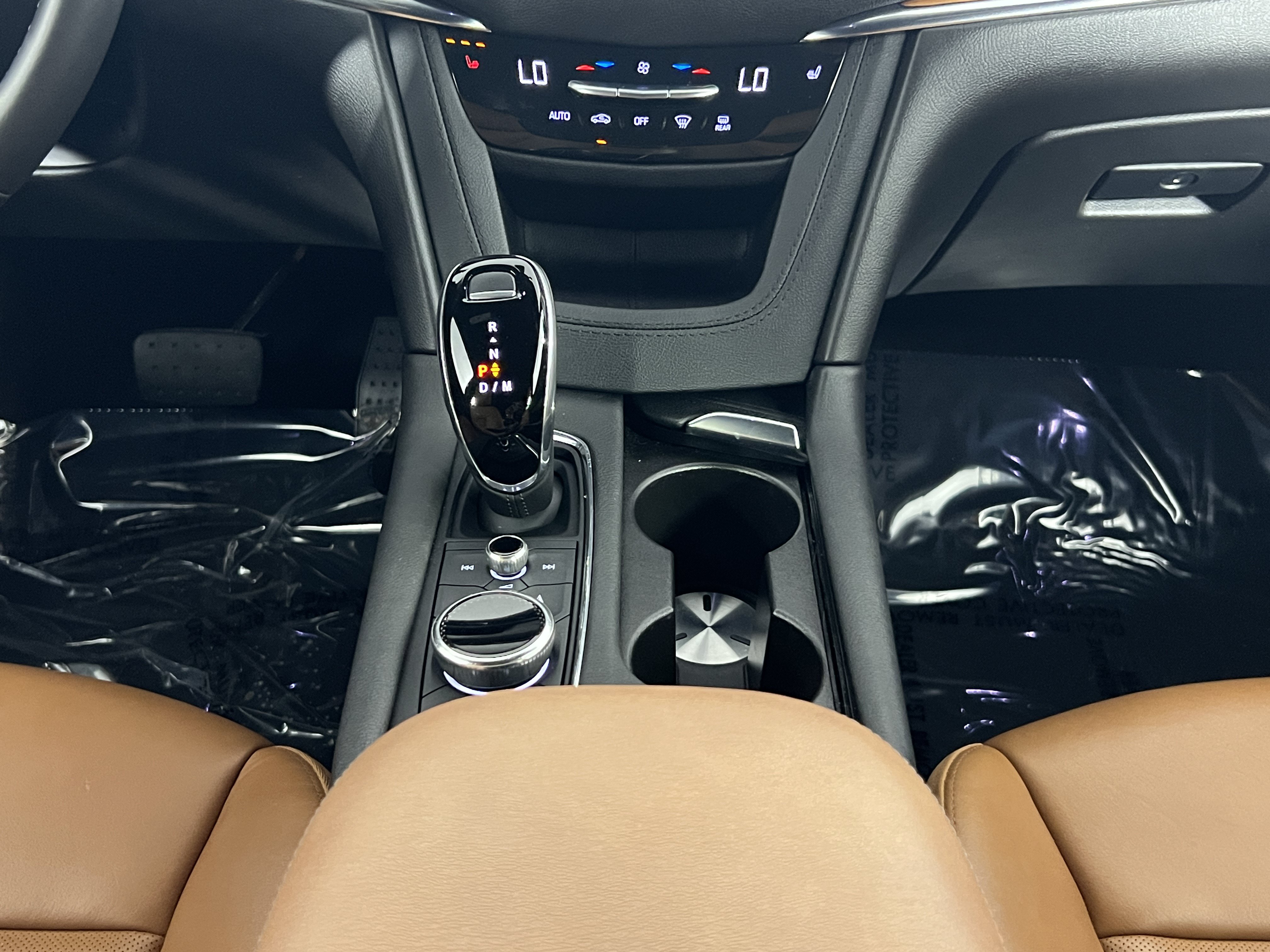 Used 2020 Cadillac XT5 Premium Luxury AWD/4WD image 18