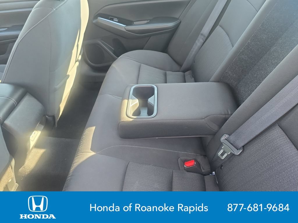 Used 2023 Nissan Altima 2.5 SV FWD image 27