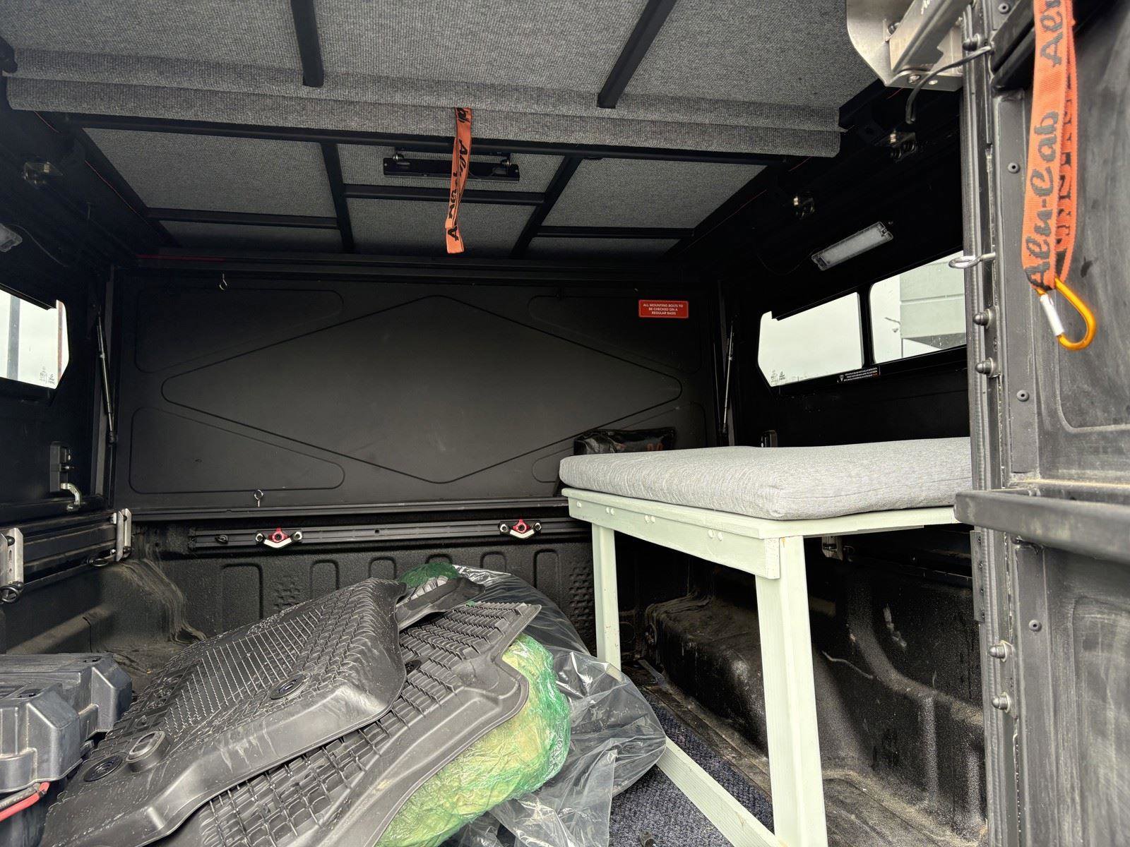 Used 2023 Jeep Gladiator Rubicon w/ LED Lighting Group AWD/4WD image 16