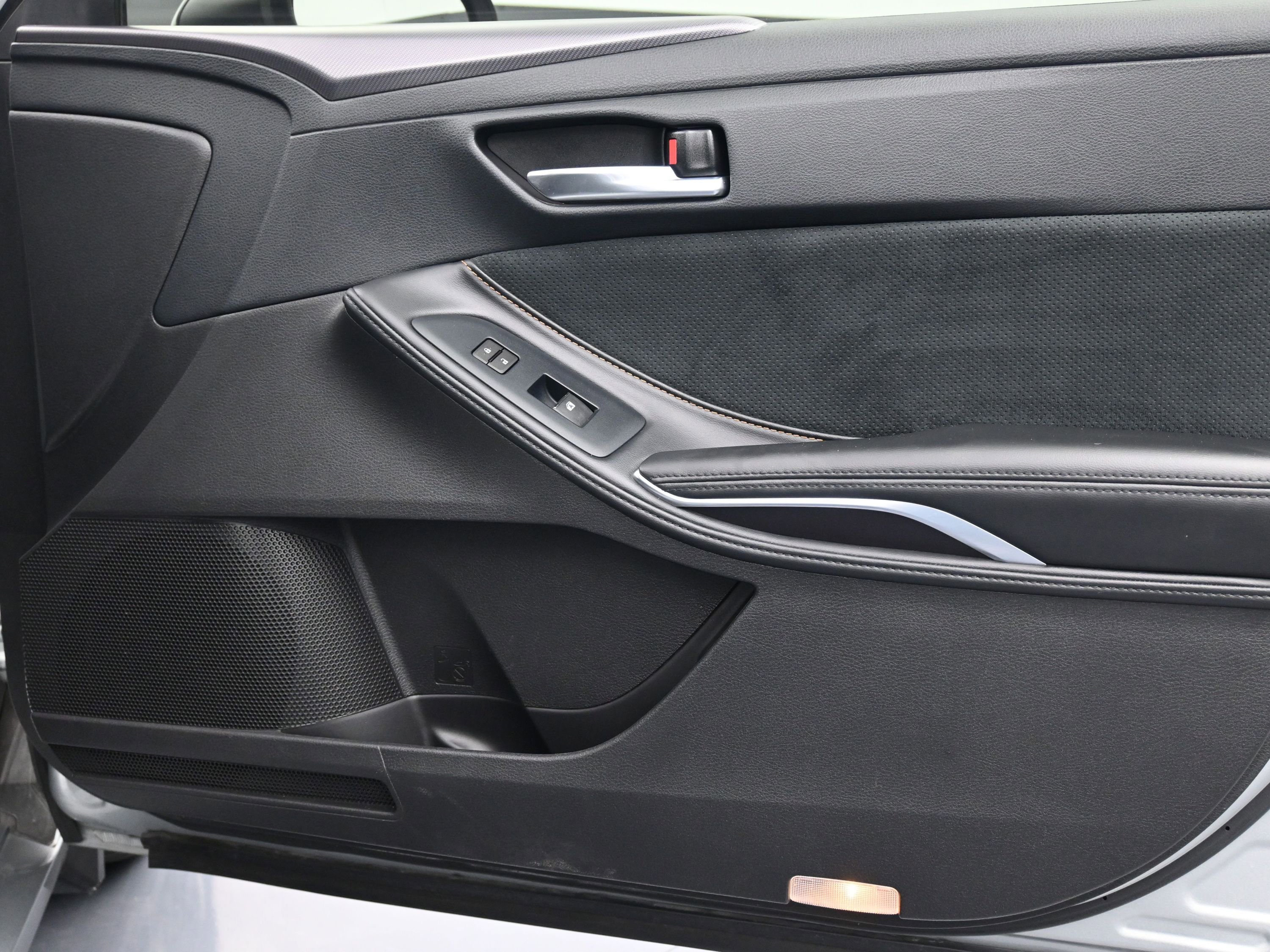 Used 2022 Toyota Avalon Touring image 13