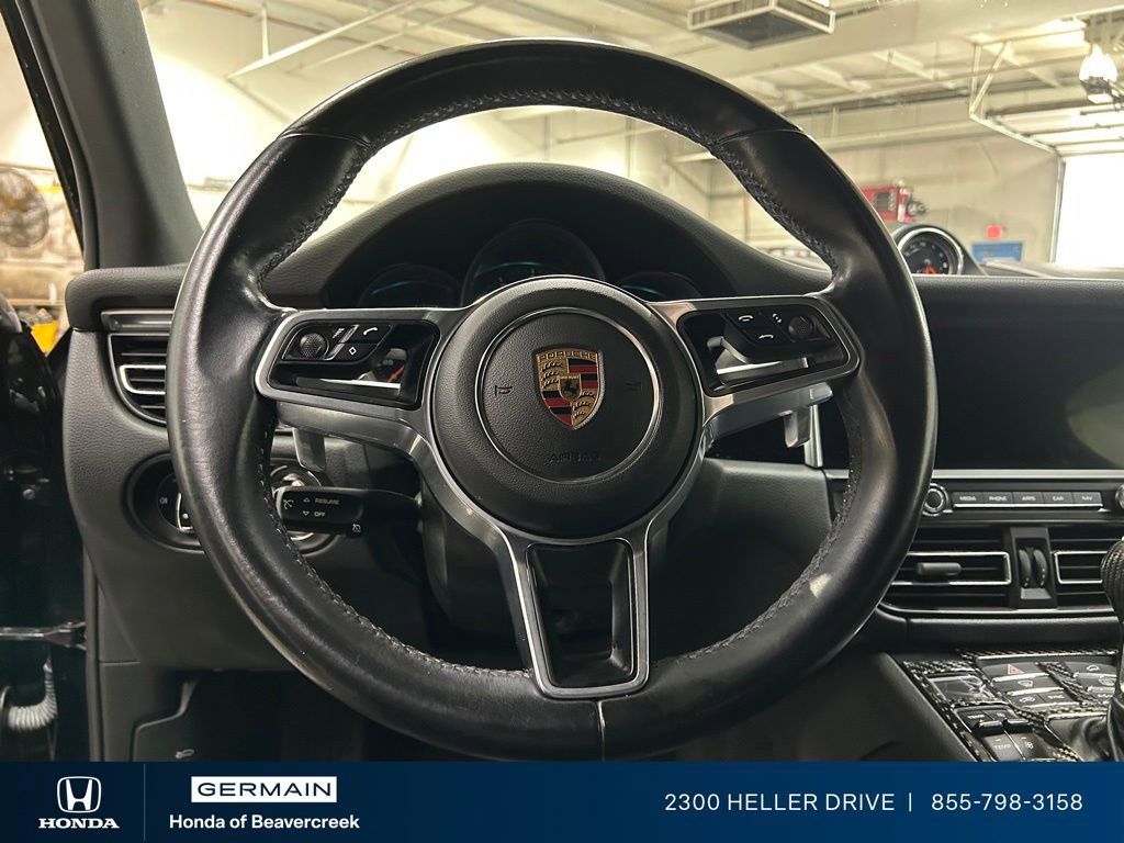 Used 2020 Porsche Macan AWD/4WD image 16