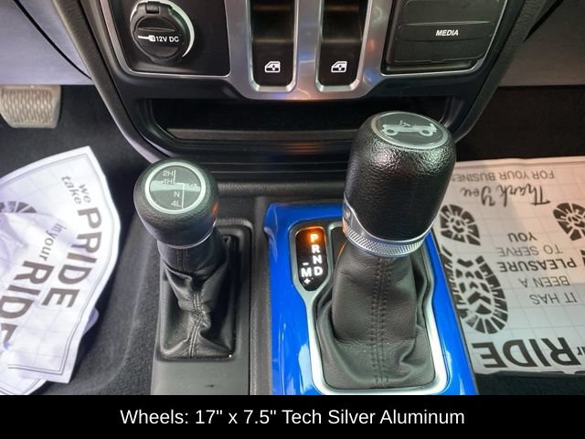Used 2019 Jeep Wrangler Sport AWD/4WD image 16
